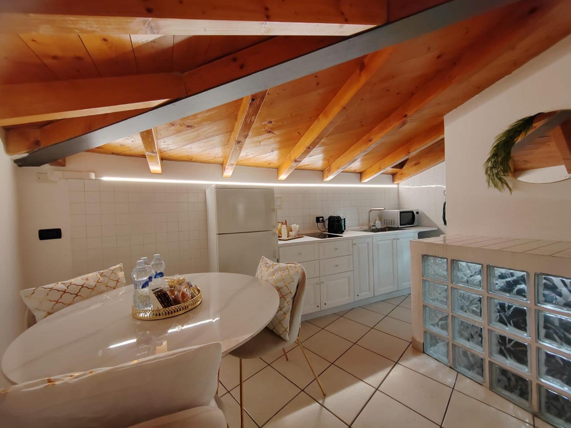 Vitti'S Home Verona 4 - Apartment المظهر الخارجي الصورة